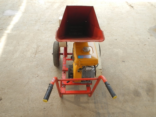 ขายเครื่องย่อยกิ่งไม้ KOWA EUTTER พร้อมใช้งาน ขายเครื่องย่อยกิ่งไม้ KOWA EUTTER พร้อมใช้งาน