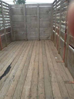 ขายกะบะ (ไม้ประดู่) สภาพ 90\% สวยมากๆ ยาว 5 ม.กว่าๆ กว้าง 2.5 ม. ถอดลงจาก6ล้อHINO ราคา120,000 บาท ขายกะบะ (ไม้ประดู่) สภาพ 90\% สวยมากๆ ยาว 5 ม.กว่าๆ กว้าง 2.5 ม. ถอดลงจาก6ล้อHINO ราคา120,000 บาท