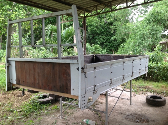 ขาย กระบะ คาร์โก้ 4 ล้อ 1.80 x 3.20 m.