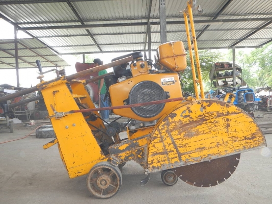 ขายเครื่องตัดคอนกรีต ROBIN FY80 พร้อมใช้งาน ขายเครื่องตัดคอนกรีต ROBIN FY80 พร้อมใช้งาน