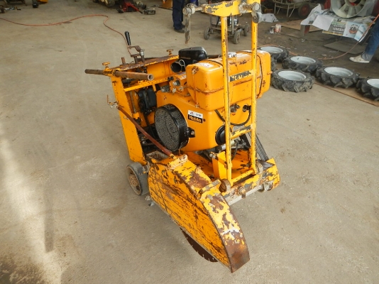 ขายเครื่องตัดคอนกรีต ROBIN FY80 พร้อมใช้งาน ขายเครื่องตัดคอนกรีต ROBIN FY80 พร้อมใช้งาน