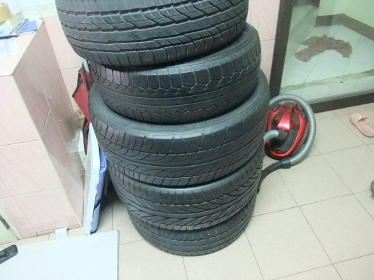 ขายยางเศษ เส้นเดียว มีหลายเบอร์ ขอบ13-20