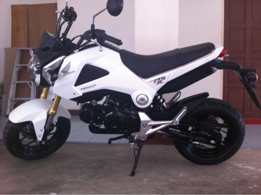 Honda Msx125 ธันวา/ปี56 วิ่ง1พันโล เอกสารครบ พร้อมชุดโอน : ราคา 34 ,000.- รับรถได้เลย