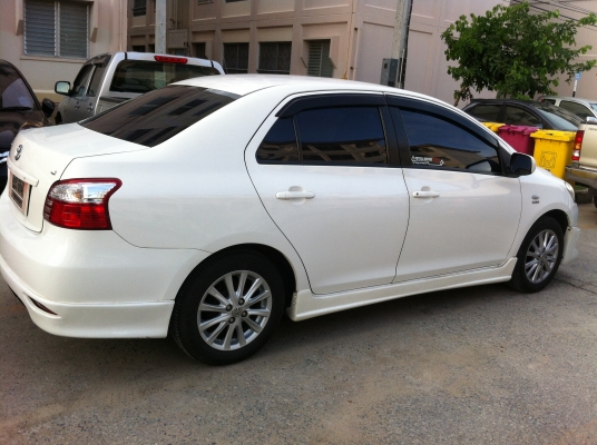 ขายรถยนต์ ขายรถยนต์