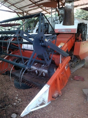 Kubota DC68G งดต่อลองครับรถดีมีเล่ม Kubota DC68G งดต่อลองครับรถดีมีเล่ม