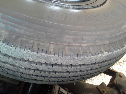 ด่วนขายถูก(หรือเเลกFC 5.5เมตร)ISUZU NPR 120 ฝาขาว รถห้างแท้ เดิมๆทุกชิ้น ไม่มีเฉี่ยวชน เครื่องดี ขับดี ครัทซีเงาสวย