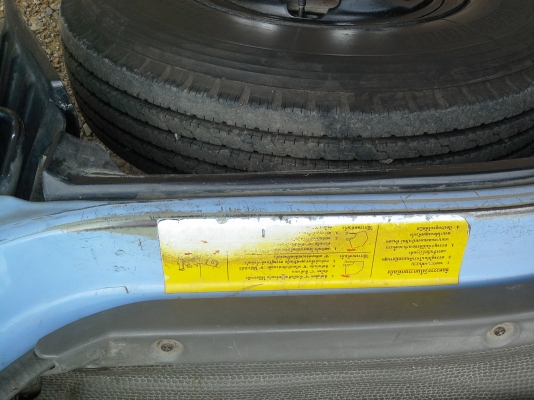 ด่วนขายถูก(หรือเเลกFC 5.5เมตร)ISUZU NPR 120 ฝาขาว รถห้างแท้ เดิมๆทุกชิ้น ไม่มีเฉี่ยวชน เครื่องดี ขับดี ครัทซีเงาสวย