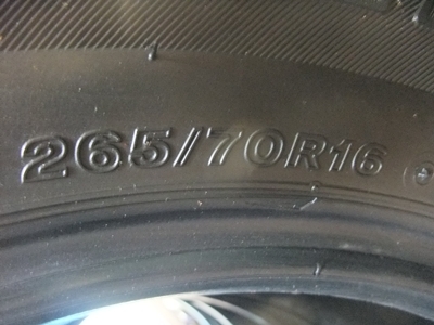 ยาง Bridgestone 265/70/16 ปี 10 ยาง Bridgestone 265/70/16 ปี 10