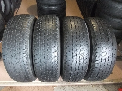 ยาง Bridgestone 265/70/16 ปี 10