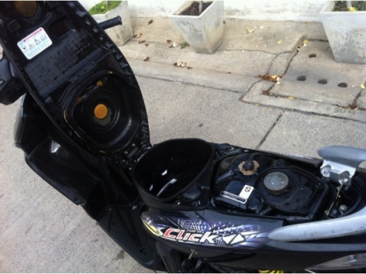 Honda Click tune up สีดำ รถสวยเครื่องดี เล่มทะเบียน ภาษีไม่ขาดต่อ