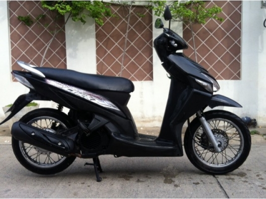 Honda Click tune up สีดำ รถสวยเครื่องดี เล่มทะเบียน ภาษีไม่ขาดต่อ