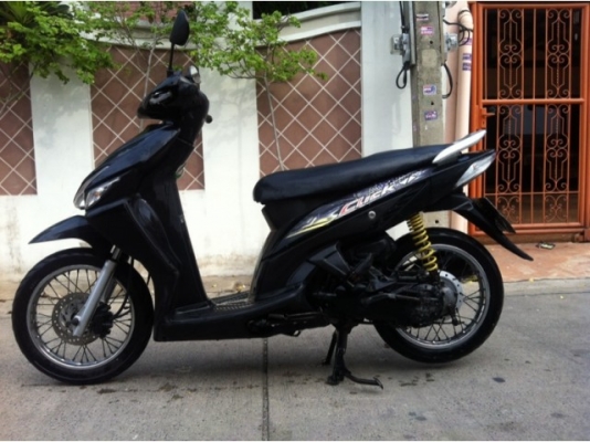 Honda Click tune up สีดำ รถสวยเครื่องดี เล่มทะเบียน ภาษีไม่ขาดต่อ