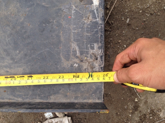 ขายลิฟยกของแบบเหยียบ รับน้ำหนักได้ 400 kg. ยกได้สูง 150 cm. สภาพสวย ขึ้น-ลง นิ่มมากครับ พร้อมใช้งานมี 2 ตัวครับ