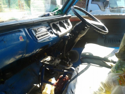 ขาย6ล้อวิ่งโดยสาร อีซูซุTL100 เครื่องฝาคำ เอกสารพร้อมโอน แชชซีสวย พร้อมหลังคา สภาพพร้อมใช้งาน