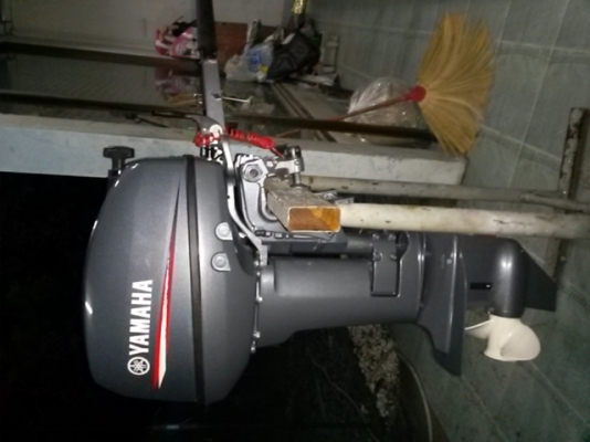 ขายเครื่องเรือ15แรงหัวมนครับ2จังหวะสดมากครับ