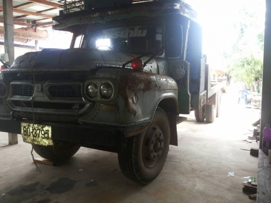 ขายสิบล้อหัวยาว เครื่อง PD6 เพลาเดียว 220 แรง เกียร์นิสสัน เฟื่องท้ายฟูโซ่  หางลาก 200 ได้