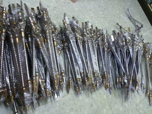 ขายปลีกส่ง เสาธงสั้น ยาว ราวไฟ ราวบันไดข้าง กรอบไฟท้ายเลส ขากระจก ทุกรุ่น