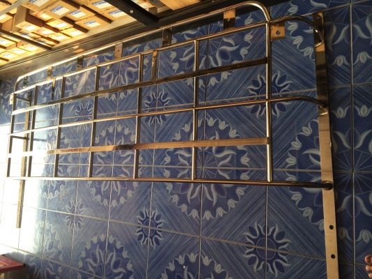 ขายปลีกส่ง เสาธงสั้น ยาว ราวไฟ ราวบันไดข้าง กรอบไฟท้ายเลส ขากระจก ทุกรุ่น