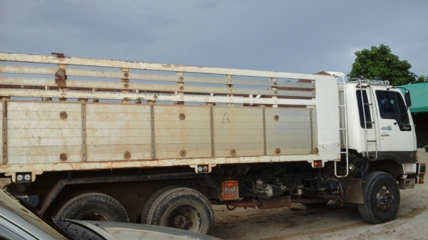 Hino FM2K K13D 240 แรง เกียร์ฟูลเลอร์ ปี 44 Hino FM2K K13D 240 แรง เกียร์ฟูลเลอร์ ปี 44