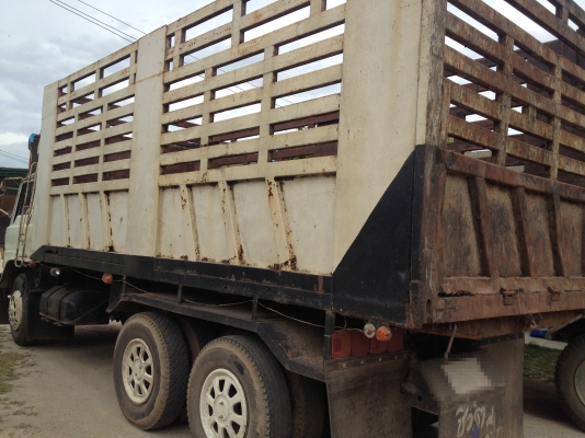 &lt;&lt;570,000&gt;&gt; 10 ล้อ Hino 202 แรง สองเพลาดั๊ม สโลกลาง สภาพสวย