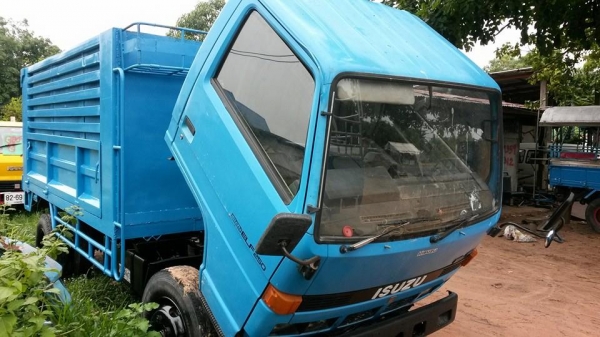 ขายดั๊มเกตรizusu110ถูกๆๆ  ถูกว่ารถอีแต๋น ราคา255000บาท