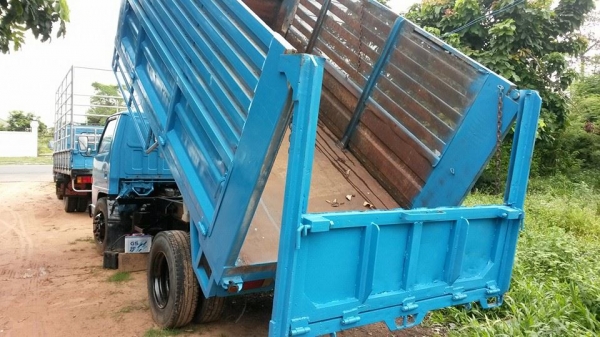 ขายดั๊มเกตรizusu110ถูกๆๆ ถูกว่ารถอีแต๋น ราคา255000บาท ขายดั๊มเกตรizusu110ถูกๆๆ ถูกว่ารถอีแต๋น ราคา255000บาท