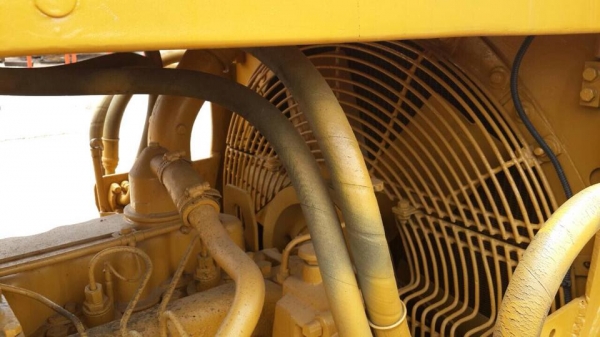 ขายแทรคเตอร์ CATD5B ซ่อมปรับสภาพทั้งคัน เครื่องยนต์ 44V NEW O/H