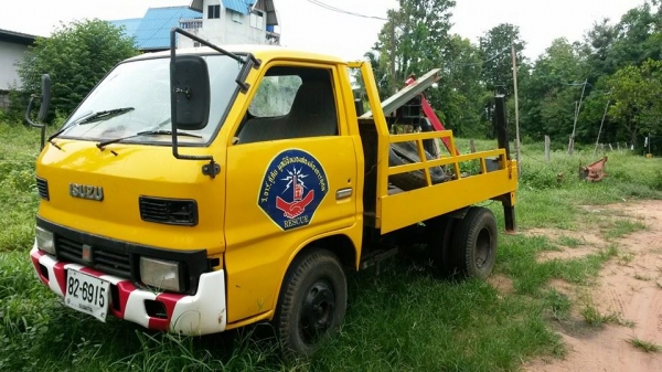 ขายรถยก กู้ภัย สภาพพร้อมใช้งาน