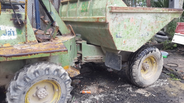 รถดั้มเปอร์เอวอ่อน ระบบไฮโดริค เครื่องดีเซล พร้อมใช้งาน