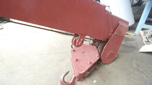 เครน Unic 2ตัน สภาพ90\%