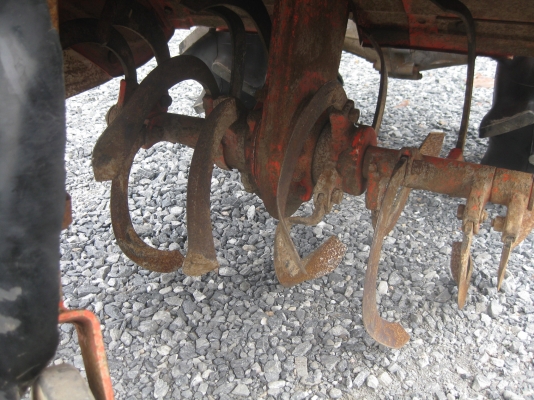 รถพรวนดินเดินตาม รถพรวนดินเดินตาม