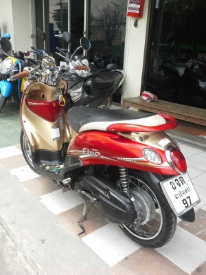 Yamaha Fino เกแยกส่วน ปี 2555 รถสวย ลายคลาสสิค