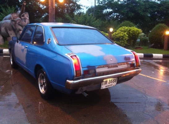 ขาย toyota carina ta12 สปอร์2ประตู เดิมๆ ปี2516 สาดสีอย่างเดียว