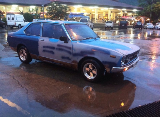 ขาย toyota carina ta12 สปอร์2ประตู เดิมๆ ปี2516 สาดสีอย่างเดียว