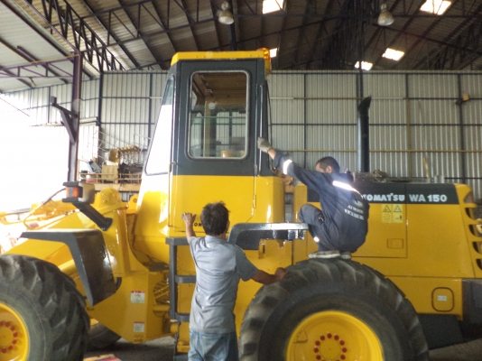 WA150-3E-63249รถตักKOMATSUรถจอดที่(CSนวนคร)ครับ