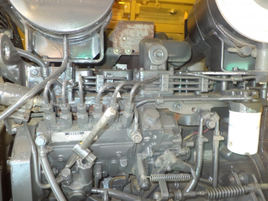 WA150-3E-63249รถตักKOMATSUรถจอดที่(CSนวนคร)ครับ WA150-3E-63249รถตักKOMATSUรถจอดที่(CSนวนคร)ครับ