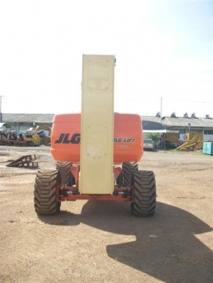 ขายรถกระเช้าบูมหักศอก 24 เมตร นำเข้าป้ายแดง รุ่น 800AJ ยี่ห้อ JLG