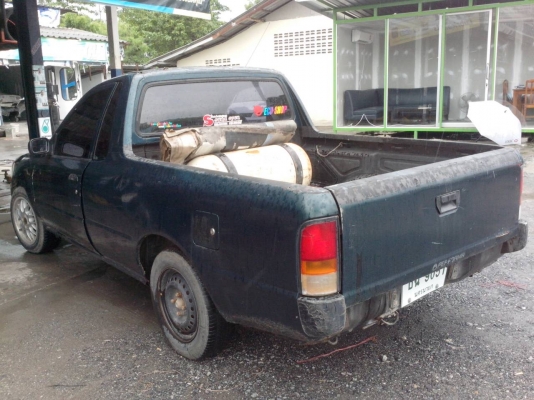 Nissan Nv เดิมๆๆ ติดแก๊สแล้ว Nissan Nv เดิมๆๆ ติดแก๊สแล้ว