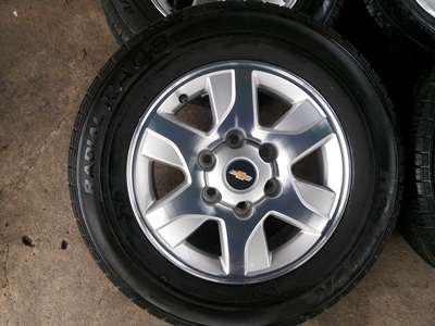 ขายล้อแม็กChevrolet trail blazer ขอบ16 พร้อมยางปี12 4 ล้อ