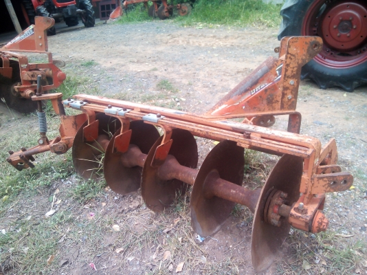 15000บาท ผานพรวน5x22"ตราช้าง ตามสภาพ ครับ