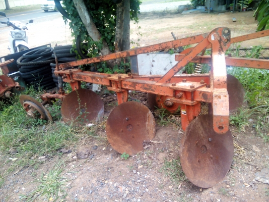 ผานบุกเบิก3x22"ตราช้าง  ตามสภาพราคาถูกๆมีหลายตัวราคาเดียว17000บาท