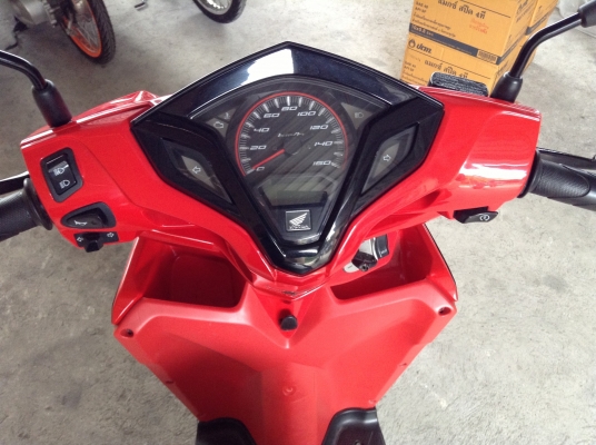 ขาย!!! ฮอนด้าคลิ๊กไอ125cc หัวฉีดใหม่ สภาพสวย ปี56 รถเครื่องดีคับ ทะเบียนครบ ภาษีไม่หมด