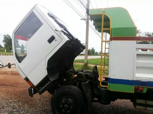 ขายถูก หกล้อดั๊ม MITSUBISHI CANTER 115 แรง สภาพพร้อมใช้  ครับ