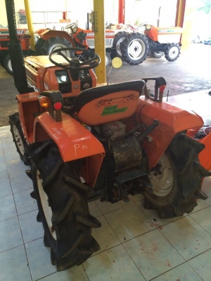 KUBOTA B1400DT