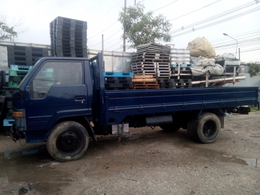 ขายรถ 6 ล้อ โตโยต้า ไดน่า