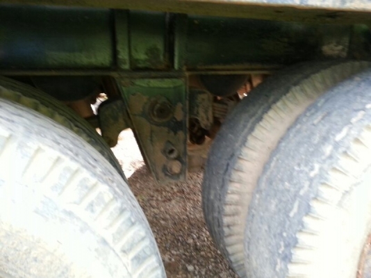 ขายหาง สามมิต  3 เพลา แท้. ปี 52   สนใจติดต่อ 081 - 6079515