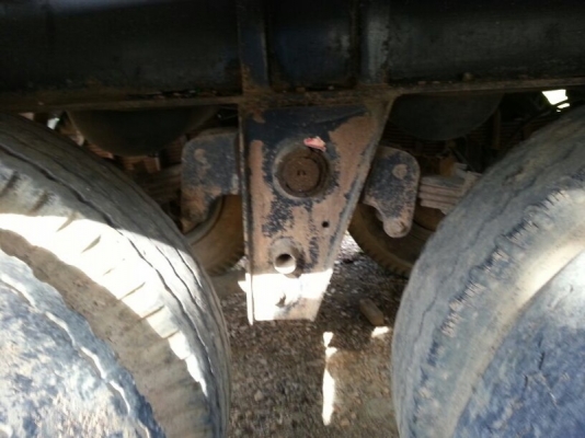 ขายหาง สามมิต  3 เพลา แท้. ปี 52   สนใจติดต่อ 081 - 6079515