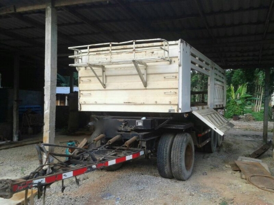 ขายหาง สามมิต  3 เพลา แท้. ปี 52   สนใจติดต่อ 081 - 6079515