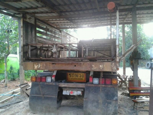 ขายหาง สามมิต  3 เพลา แท้. ปี 52   สนใจติดต่อ 081 - 6079515