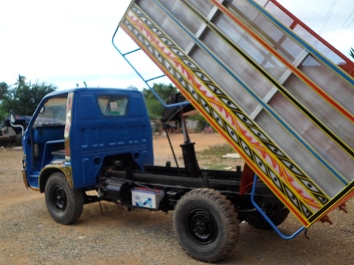 ขายรถอีแต๋นดั้มต่อใหม่พร้อมใช้มีทะเบียนคุมให้ บรีการส่งฟรีครับ(รับใว้ขายได้อีกราคา)